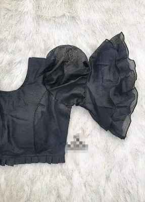 Buy Dhalia Drape: Stylish Blouse / Modern Crop Tops / Trendy Crops at best price in Bangladesh 