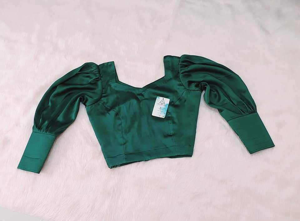 Buy Dhalia Drape: Stylish Blouse / Modern Crop Tops / Trendy Crops at best price in Bangladesh 