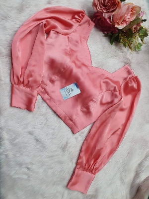 Buy Dhalia Drape: Stylish Blouse / Modern Crop Tops / Trendy Crops at best price in Bangladesh 