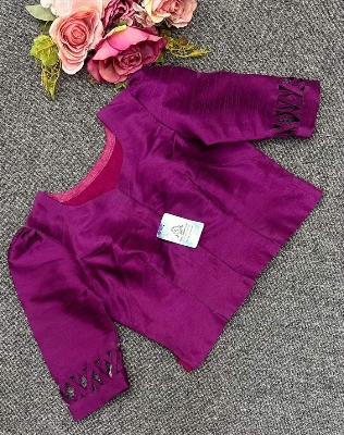 Buy Dhalia Drape: Stylish Blouse / Modern Crop Tops / Trendy Crops at best price in Bangladesh 