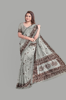 Buy  Women Saree Online in Bangladesh