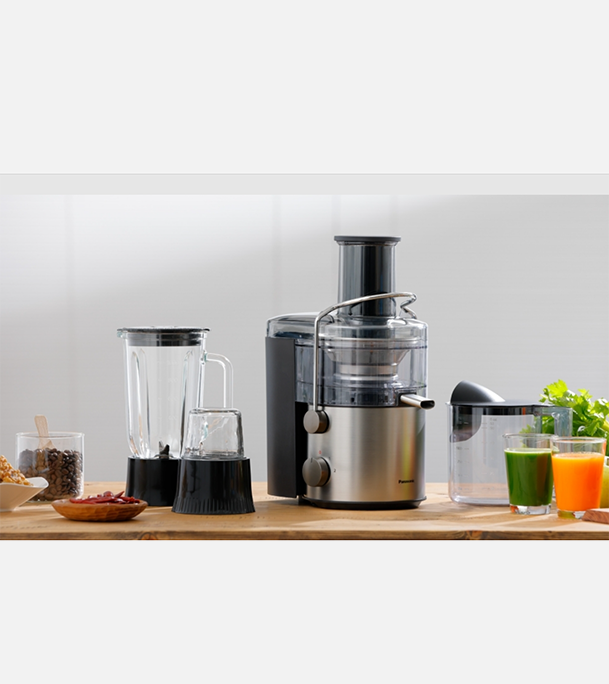 Buy Panasonic 2 Liter 1000W Stainless Steel 3-in-1 Wide Tube Juicer MJ-CB800 Online at Best Price