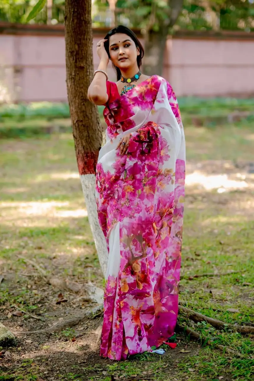 Buy Digital Print Saree at Best Price In Bangladesh