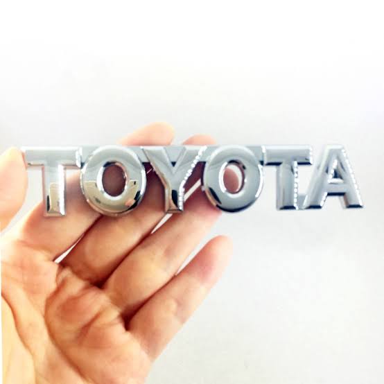 Picture of Chrome TOYOTA Logo Car Auto Rear Trunk Emblem Badge Sticker Decal Replacement For TOYOTA