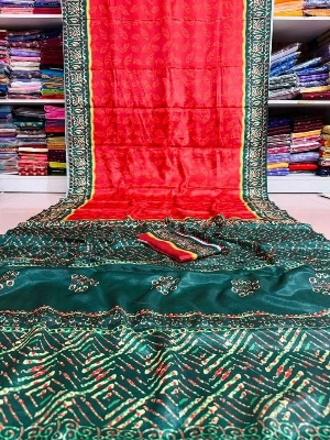 Picture of সিল্ক বাটিক শাড়ী  ব্লাউস পিচ্ সহ - Silk Batik Saree with Blouse Piece