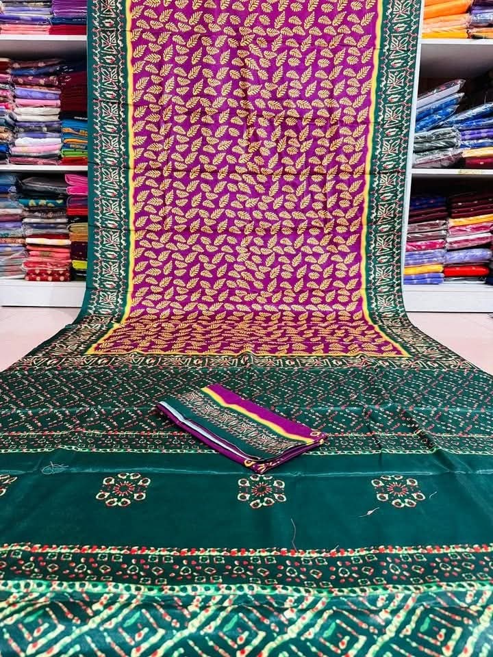 Picture of সিল্ক বাটিক শাড়ী  ব্লাউস পিচ্ সহ - Silk Batik Saree with Blouse Piece