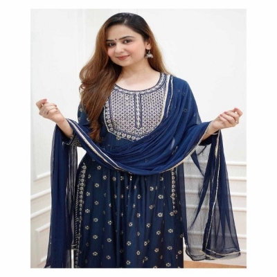 Picture of Rayon Cotton embroidery work nayra cut shalwar kameez 3 pice dress for girls(TP-1203)