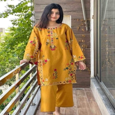 Picture of Embroidary Lilen Kurti Set 2peace (bk-02)