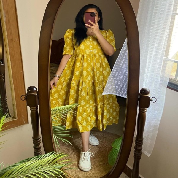 Picture of Girls Long Kurti Linen Fabric/girls(2049)