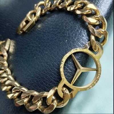 Picture of 10mm Mercedes Benz Golden Color Premium Quality Bracelet