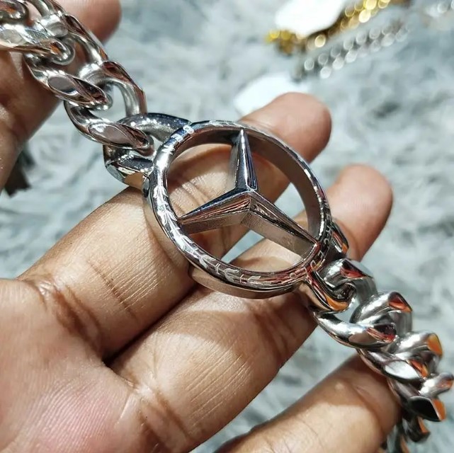 Picture of Mercedes Benz 316L Stainless Steel Bracelet Silver Heavy Circle