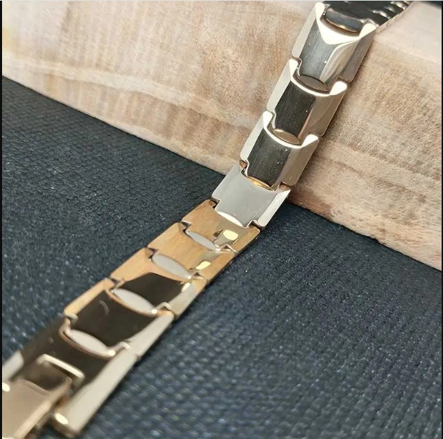 Picture of Peach Golden Ceramic Bracelet