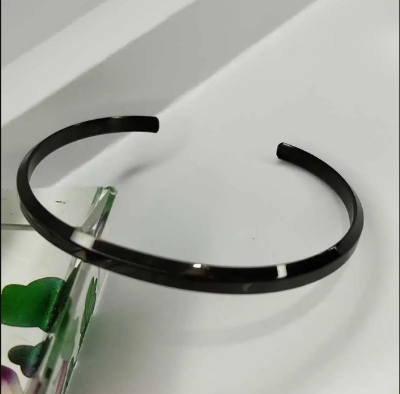 Picture of 3mm Free Size Cuff Bracelet – Black