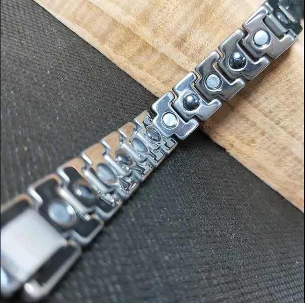 Picture of Silver Color Single Magnetic Ceramic Bracelet