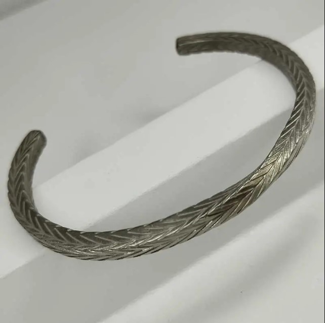 Picture of 316L Stainless Steel Long Arrow Bracelet – Silver