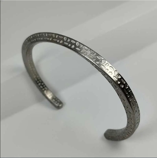Picture of 316L Stainless Steel Long Lasting Bracelet – Silver