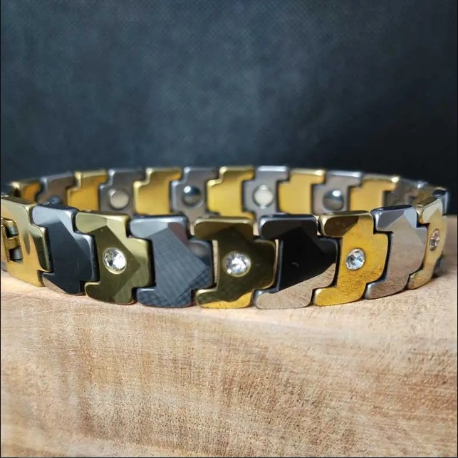 Picture of Silver Golden Diamond Cut Stone Ceramic Bracelet