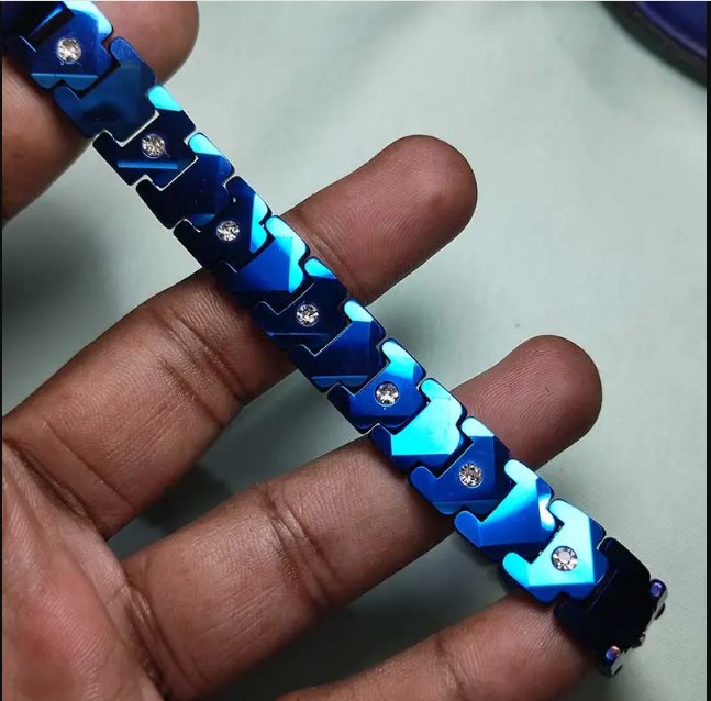 Picture of Luxury Blue Ceramic Bracelet With Stone
