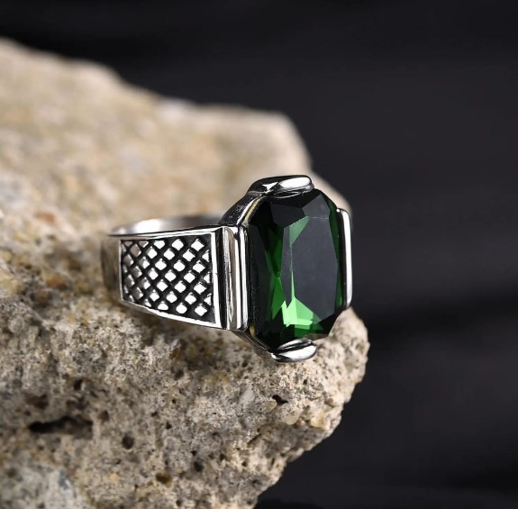 Picture of Stainless steel men's fashion jewelry