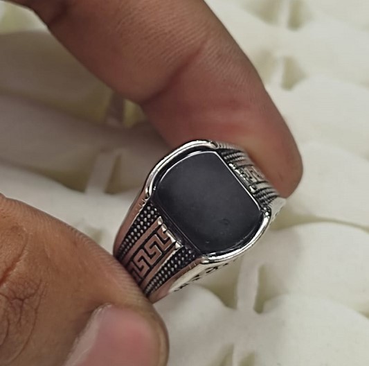 Picture of Stylish men's stainless steel finger ring