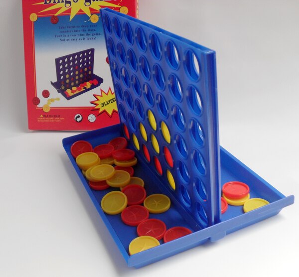 Picture of Chipstar 4 in a Row Bingo Puzzle Game Toy