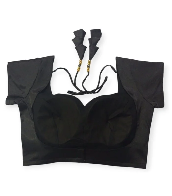 Picture of Stylish blouse designs for women