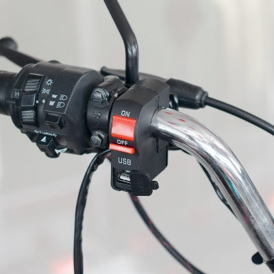 Picture of Universal Motorcycle Handlebar Start Flameout Switch ON OFF Button With USB Charger 4 Wire Connectors