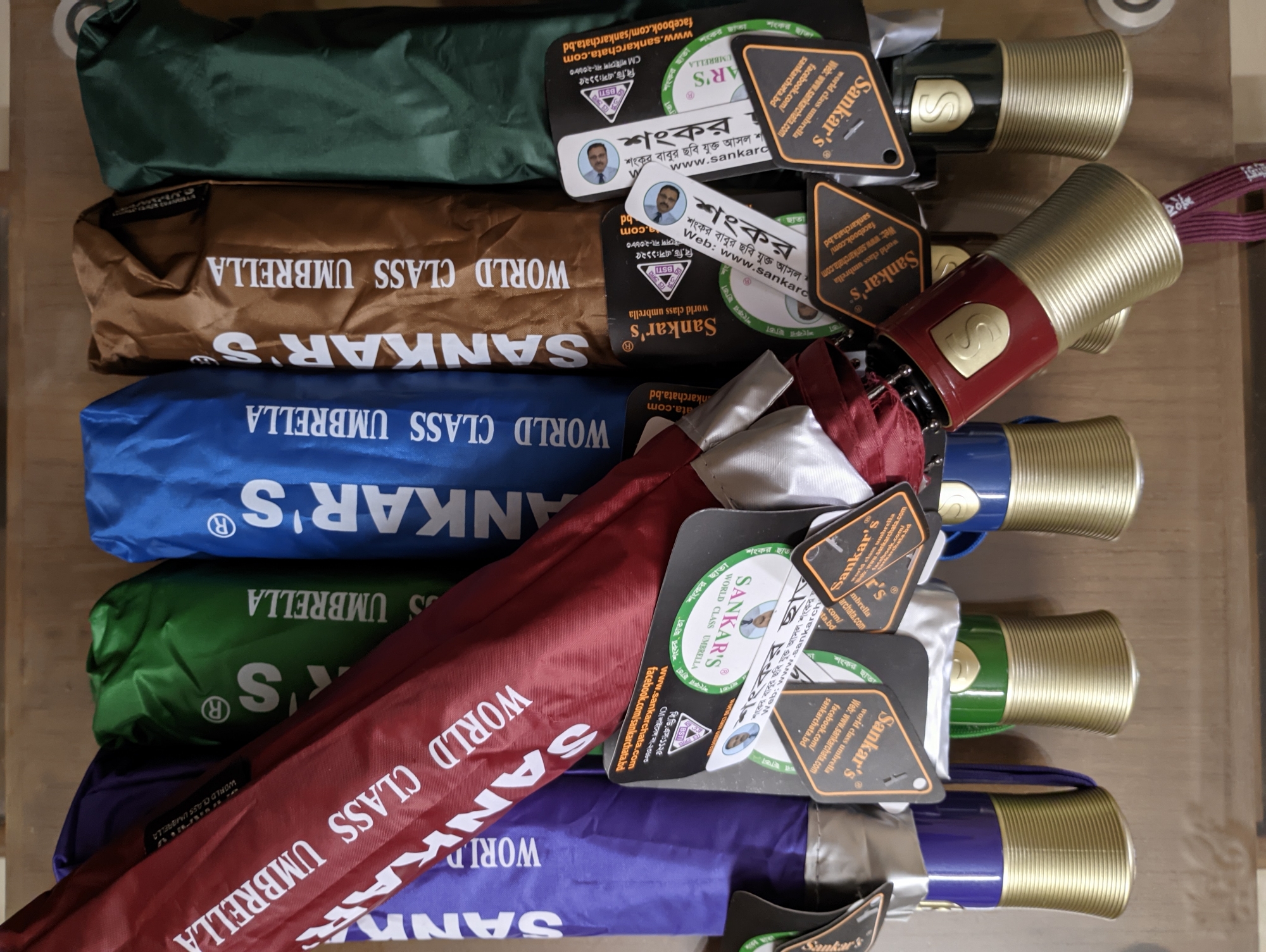 Picture of Shankar Auto Open 8 Spoke world class Heavy duty Umbrella ( Multi color )