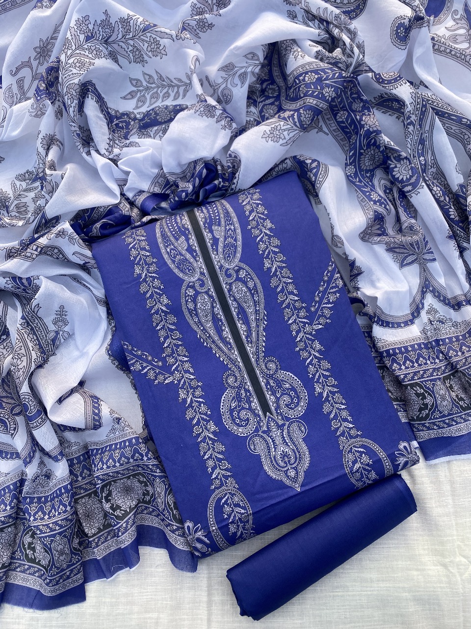 Picture of Jom Jom  Swis Loan  Colleation Three Pice For Women