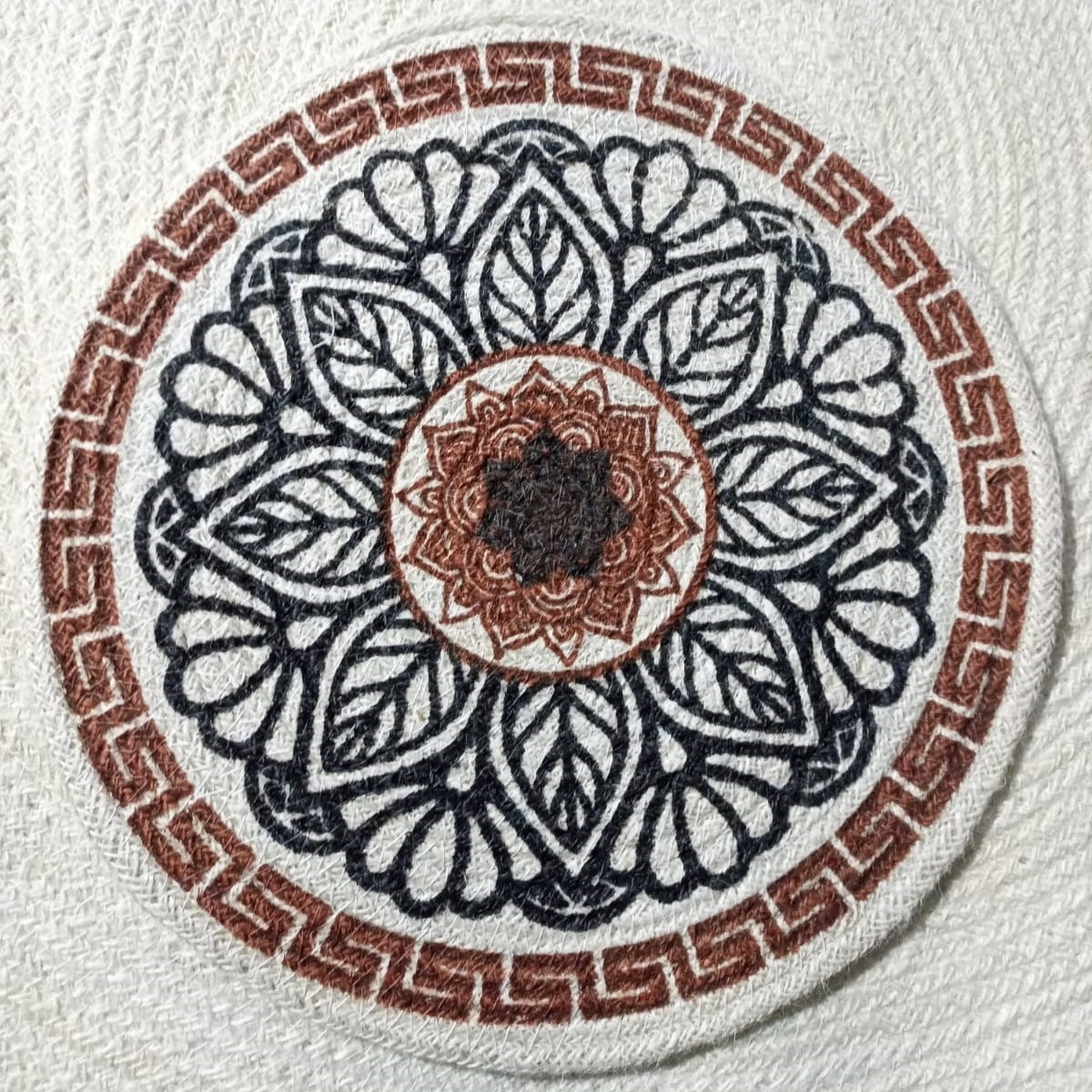 Picture of 12 Inch Place Mat Per Pieces 90 tk (Jute Print Place mat)