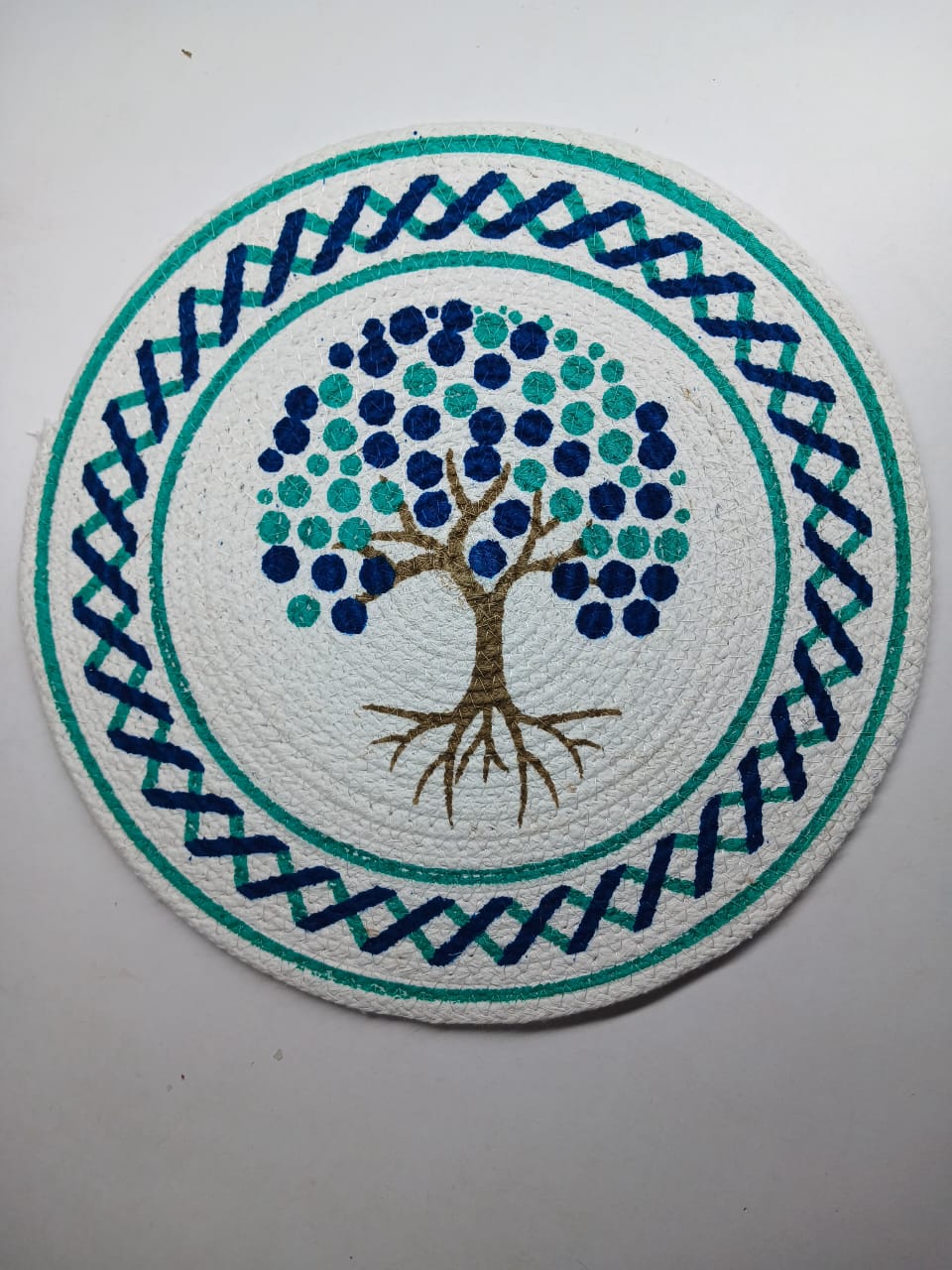 Picture of 12 Inch Placemat Per Piece