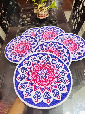 Picture of 12 inch print placemats ( 6 pieces )