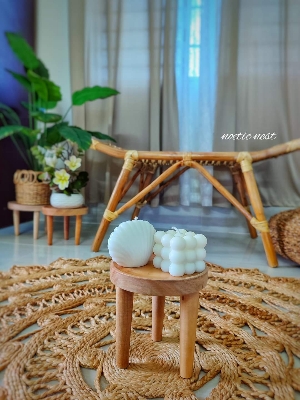 Picture of Jute Floor Mat/ Jute Rugs (  Round Hand Made jute  mat, Jute Colour )