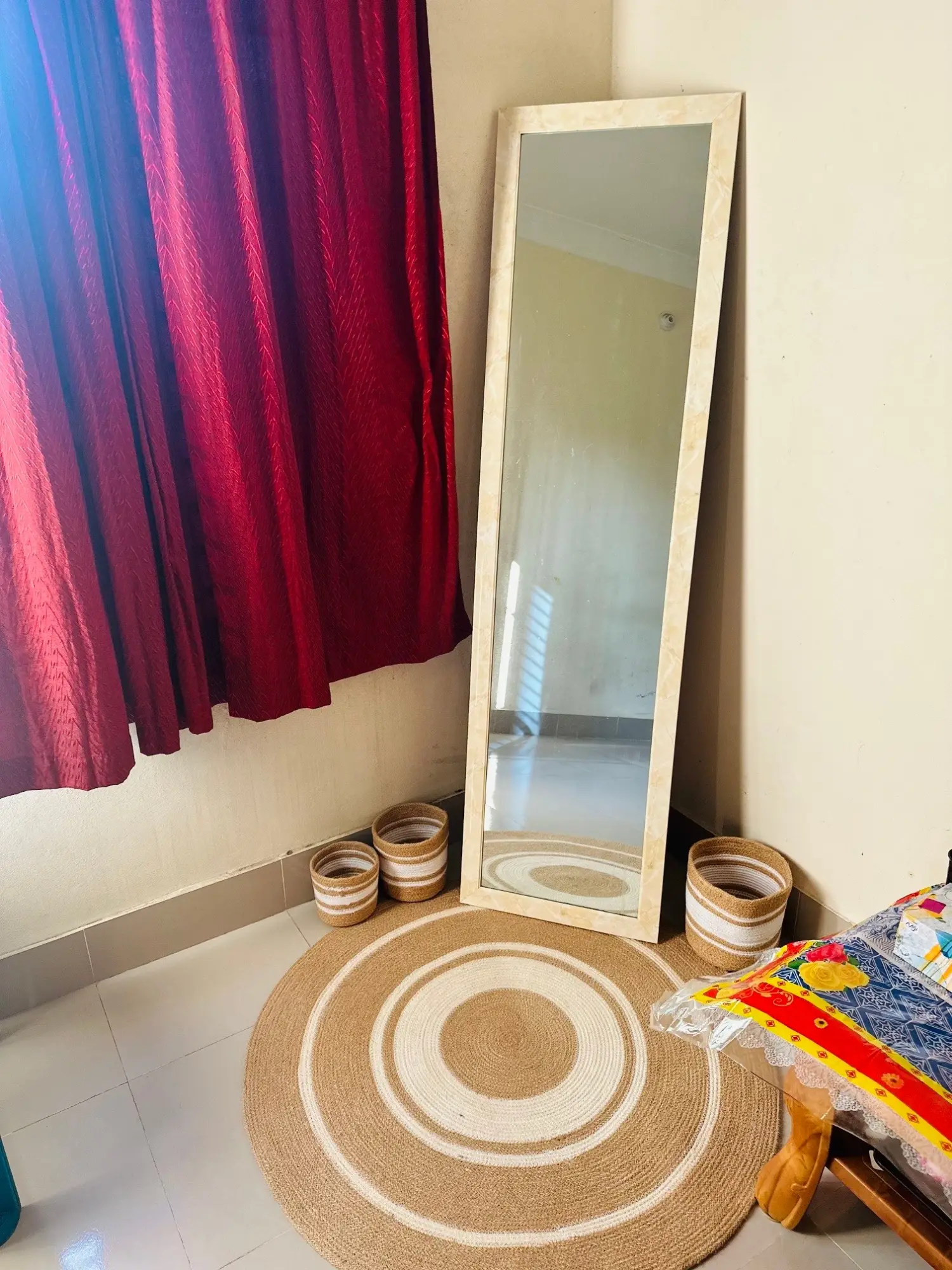 Picture of Beige Colour Jute Floor Area Mat/Rugs - 3 Feet