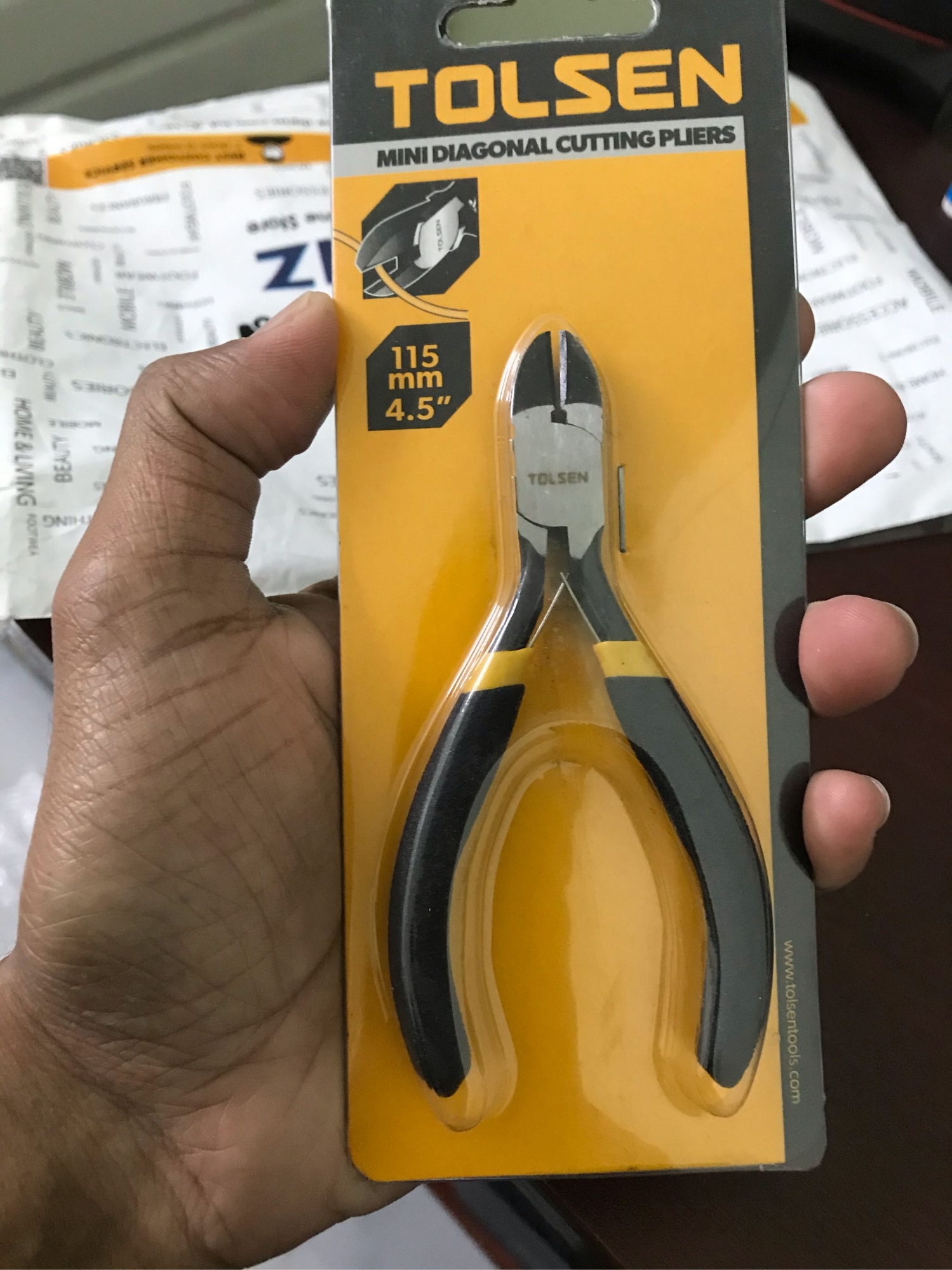 Picture of TOLSEN 4.5" Mini Diagonal Cutting Pliers Bi-Dipped Handle 10033 - Kings Trading