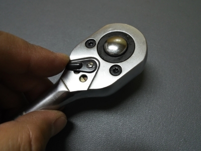 Picture of TOLSEN 1/2" Square Drive Quick Release Reversible Socket Ratchet Wrench Model: 15120 - Kings Trading