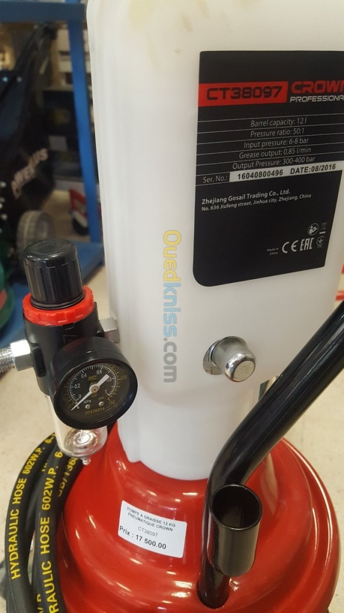 Picture of CROWN Grease Injector 12L Tank capacity CT38097 - Kings Trading