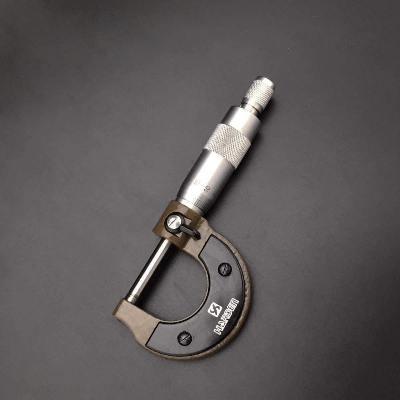 Picture of HARDEN Professional Alloy Steel Microcaliper Micrometer ( 0-25mm  |  25-50mm )  580832 / 580835