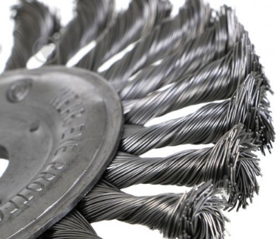 Picture of TOLSEN Circular Grinding Wire Brush (150mm x 22.2mm) Disc Brush For Angle Grinder Model No: 77534  - Kings Trading