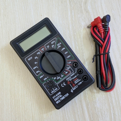 Picture of DT830B Digital Multimeter
