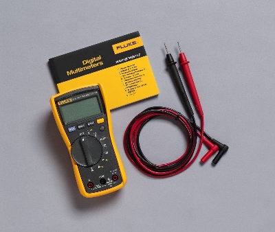 Picture of Fluke 115 True RMS Digital Multimeter Measures AC/DC Voltage To 600 V and AC/DC Current to 10 A