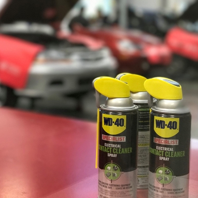 Picture of WD-40 Specialist Automotive Machine & Engine Degreaser 450 ml