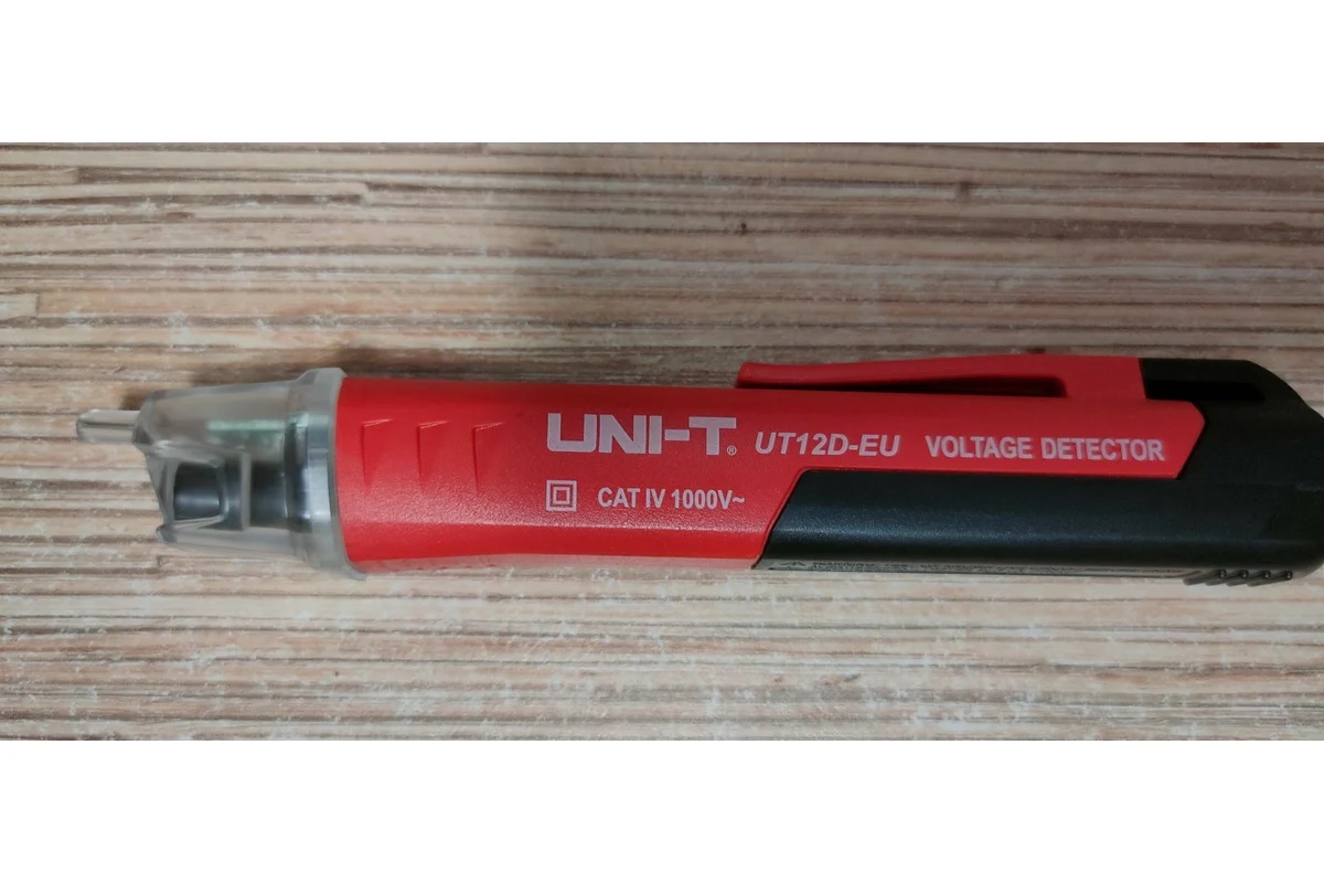 Picture of UNI-T AC Voltage Detector 24V~1000VAC Model UT12D