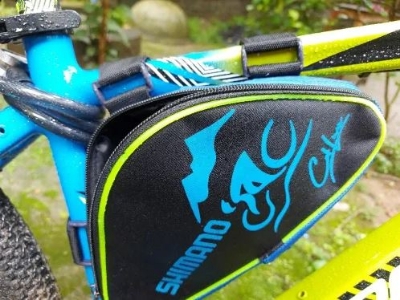 Picture of Bicycle Triangle Bag Waterproof - 1.5L Bike Crossbar Bag Upper Tube Saddle Bag Mountain Road Bike Cycling Equipment Frame Bag