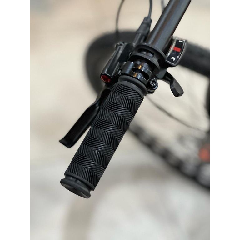 Picture of Bike Handlebar Grips, Soft  Rubber (120mm), Bicycle Grip for Bicycle (Black)