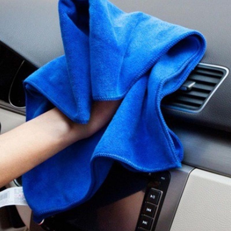 Picture of Micro Fiber Towel For Cleaning Car,Bike,Ac,Fridge,Furniture,Kitchen etc For Scratchless Cleaning.