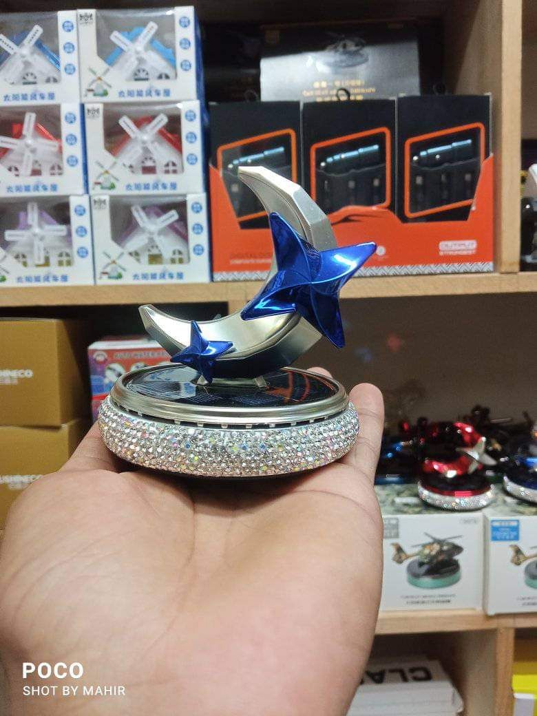 Picture of Solar car mounted fragrance car perfume interior decoration decoration deodorization lasting fragrance car air freshener - Silver