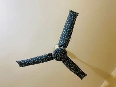 Picture of Complete Coverage Fan Cover Long/short Style Electric Fan Dust Cover Washable Reusable Moisture-proof Dustproof Household Supplies for Ceiling Fan Soft Printed Cover