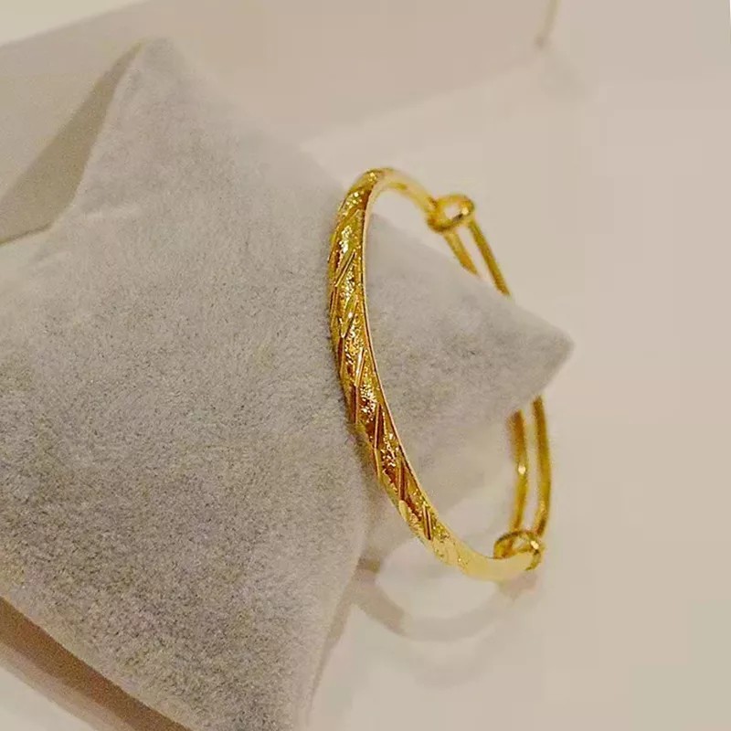 Picture of New Fashionable Trendy Design Adjustable Bracelet For Women 1 pieces