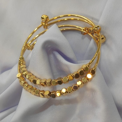 Picture of New Super Trending Design Shining Beads Adjustable Bracelets For Women & Girls